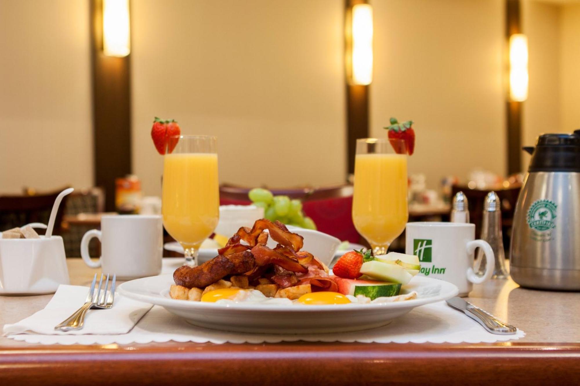 Holiday Inn Laval Montreal By Ihg Kültér fotó